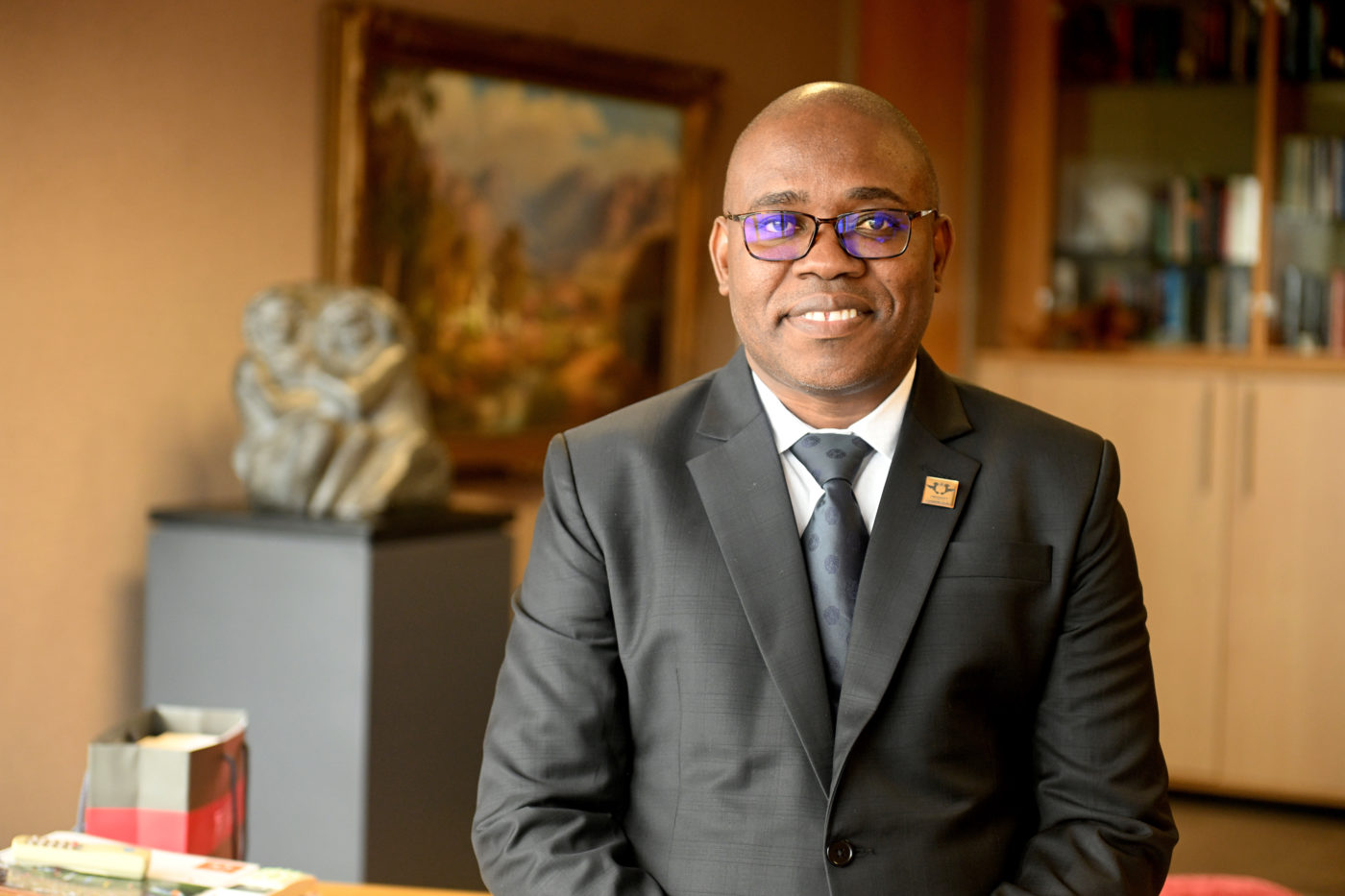 Dr Thabo Legwaila